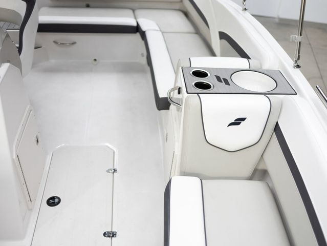 2025 Starcraft SVX 191 OB - 12