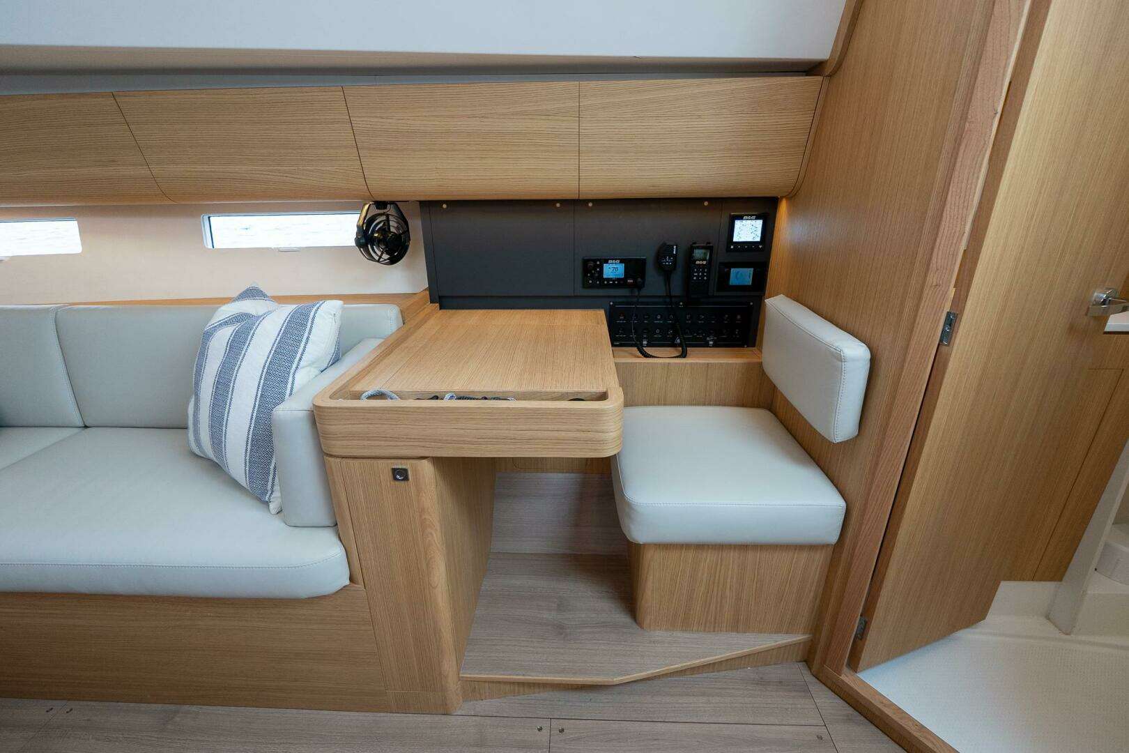 2026 J Boats NEW 2026 - Image 46
