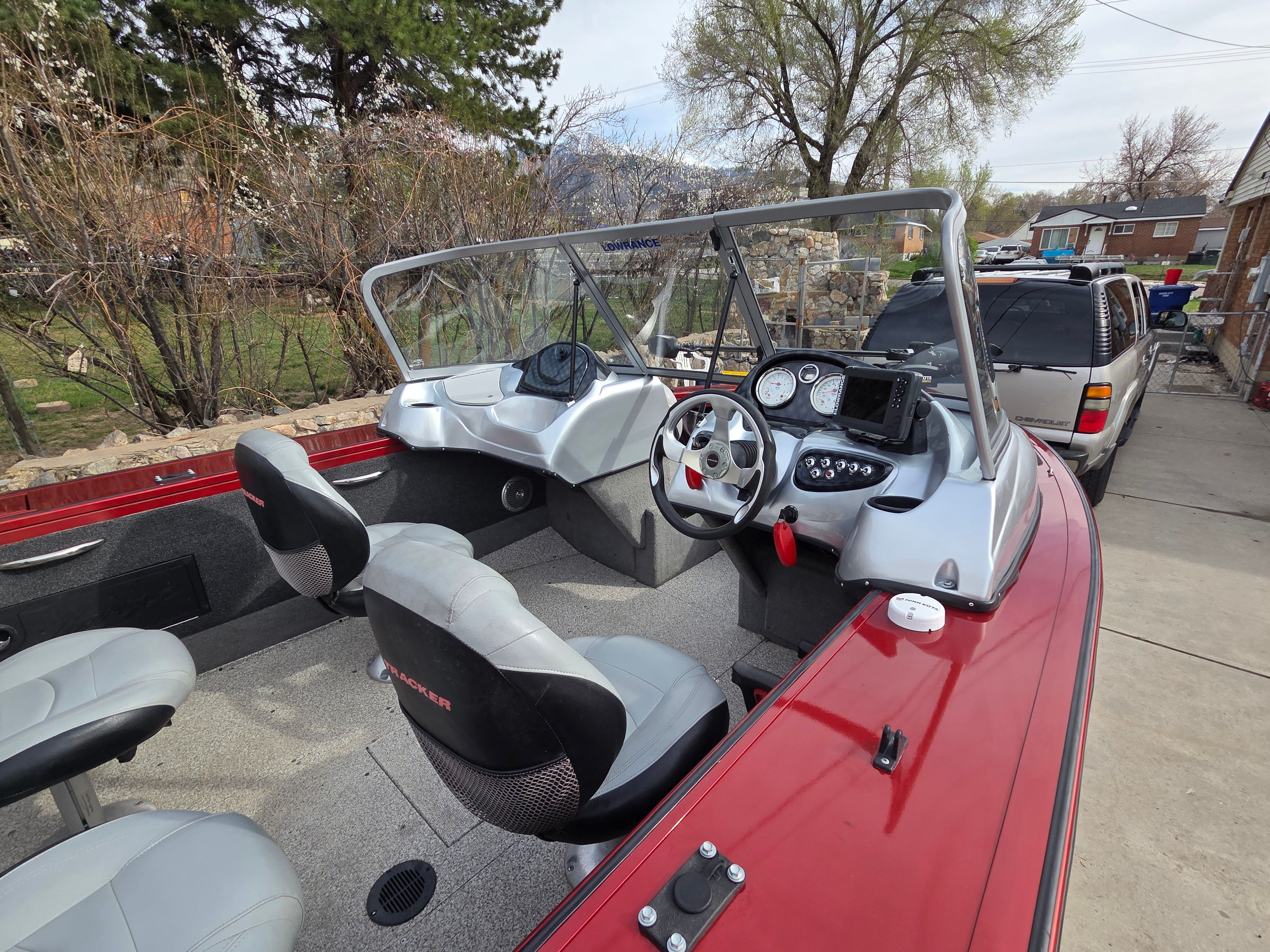 2011 Tracker Off Road Targa V-18 WT - 9