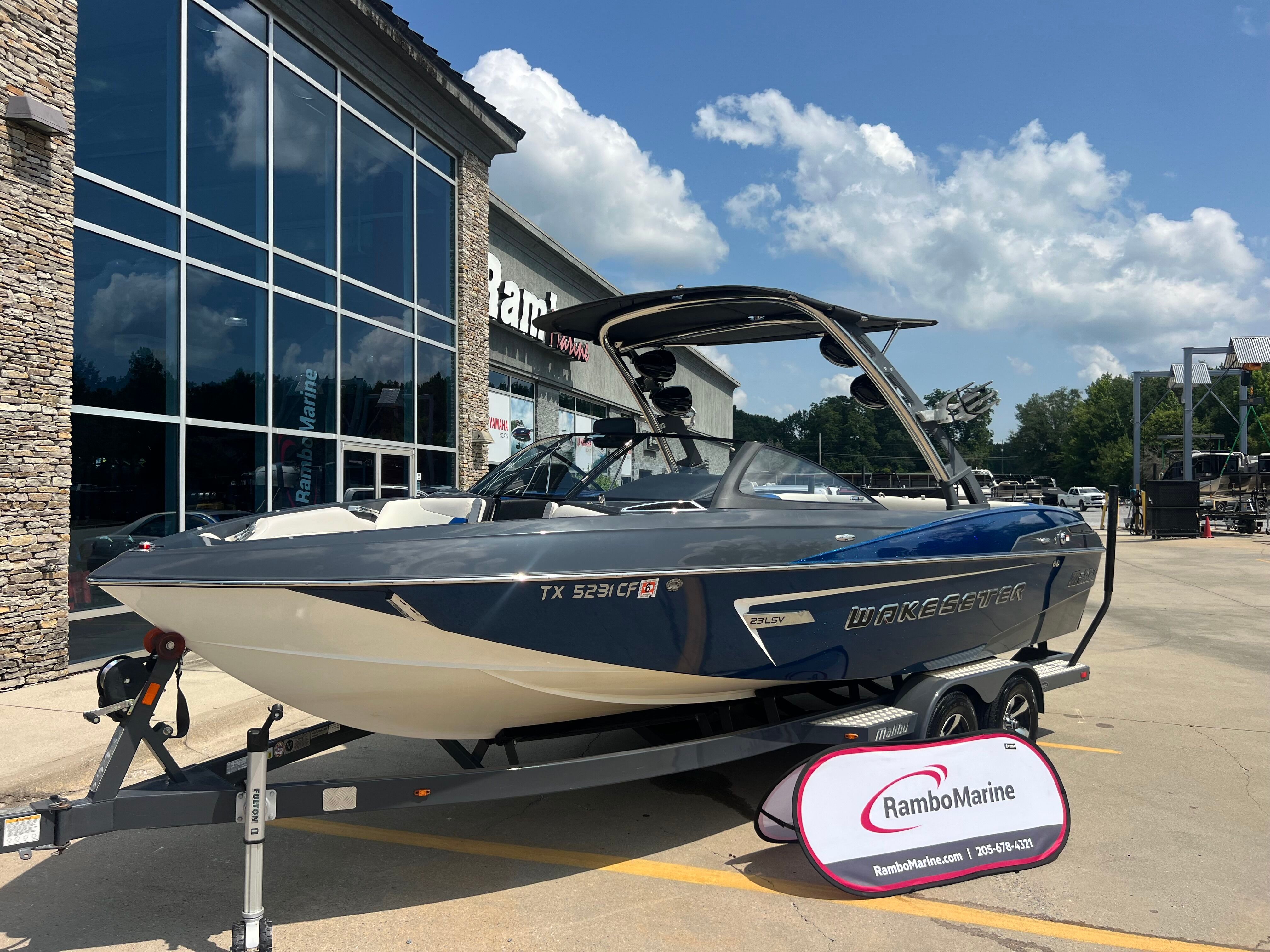 2014 Malibu Wakesetter 23 LSV