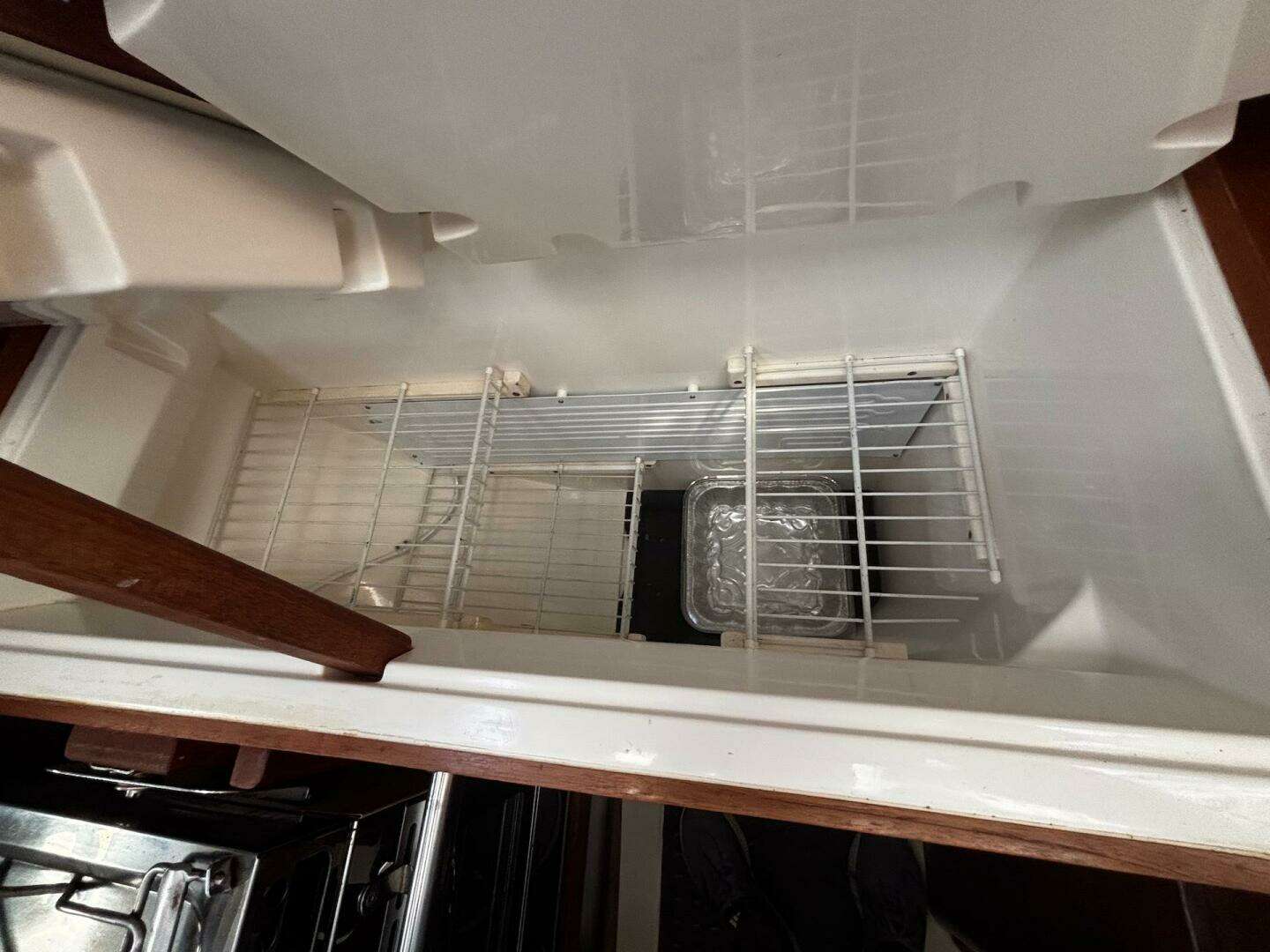 1993 Hunter 33.5 - Image 20