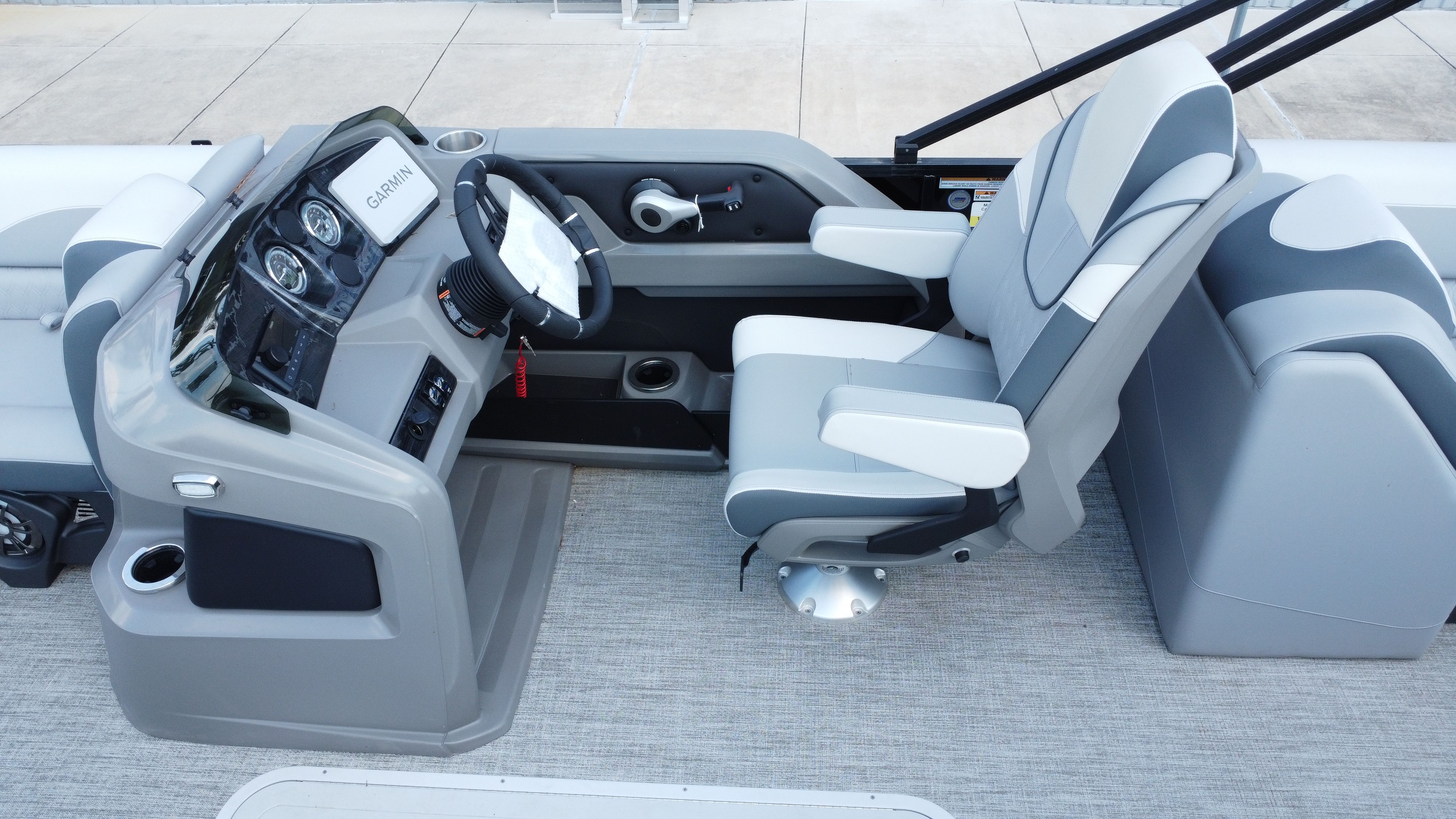 2025 Avalon LSZ Quad Lounge - 23' - 32