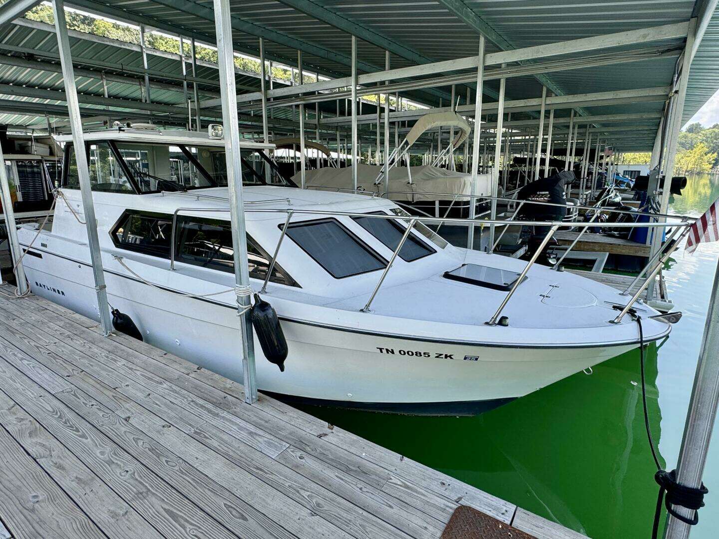 1997 Bayliner 2859 Ciera Express - Image 13
