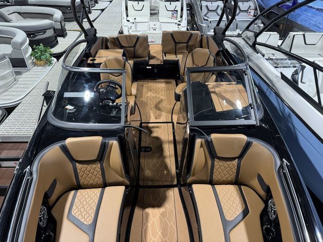 2026 Yamaha Boats 255XD - 34