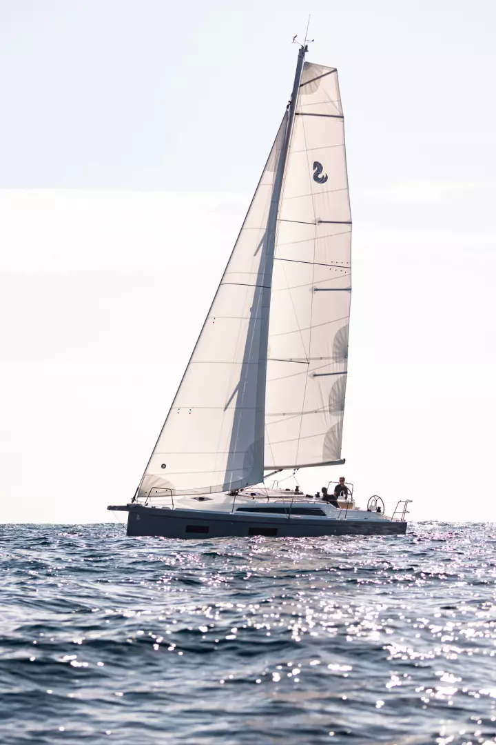 2026 Beneteau Oceanis 34.1 - Image 13