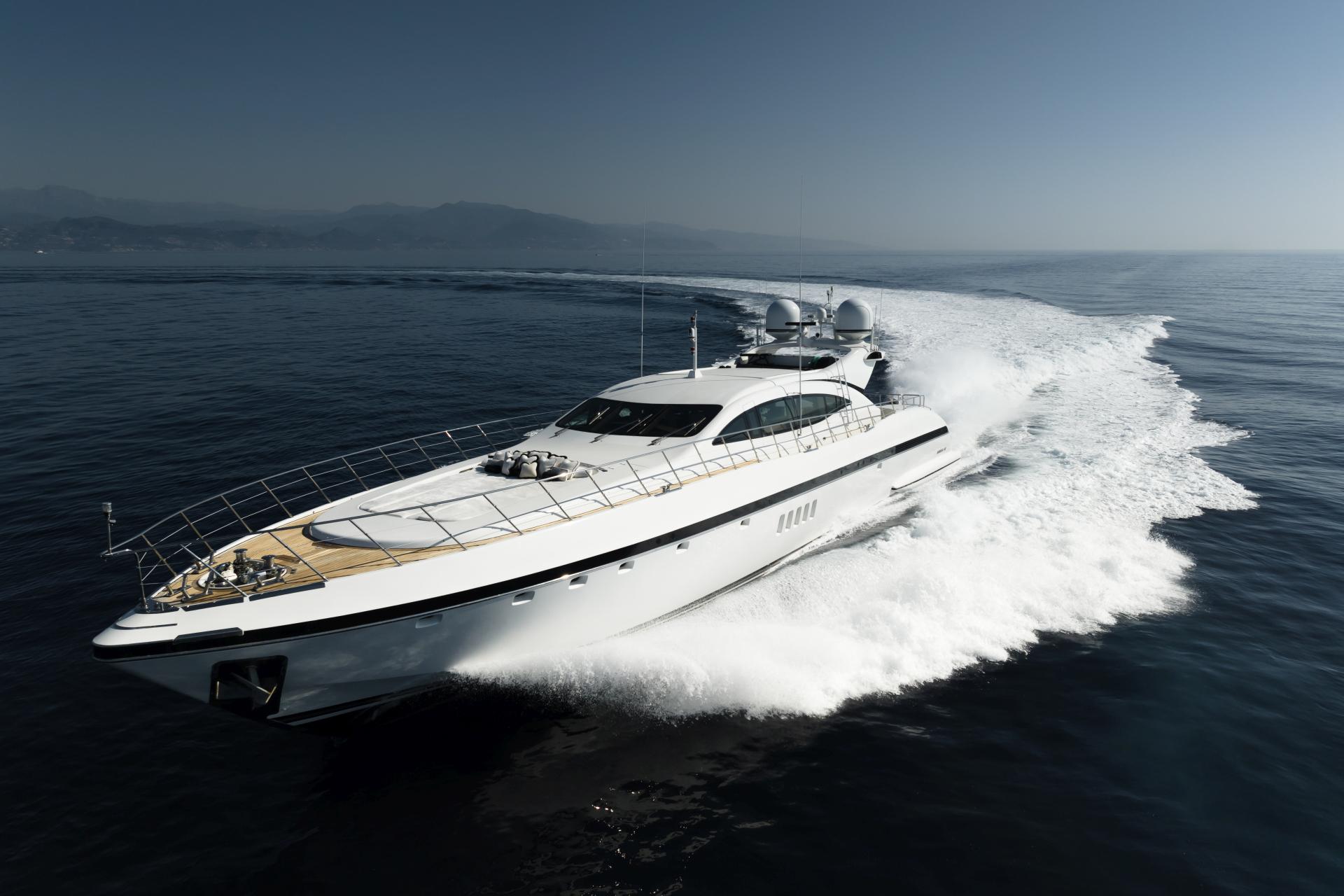 2008 Mangusta 108