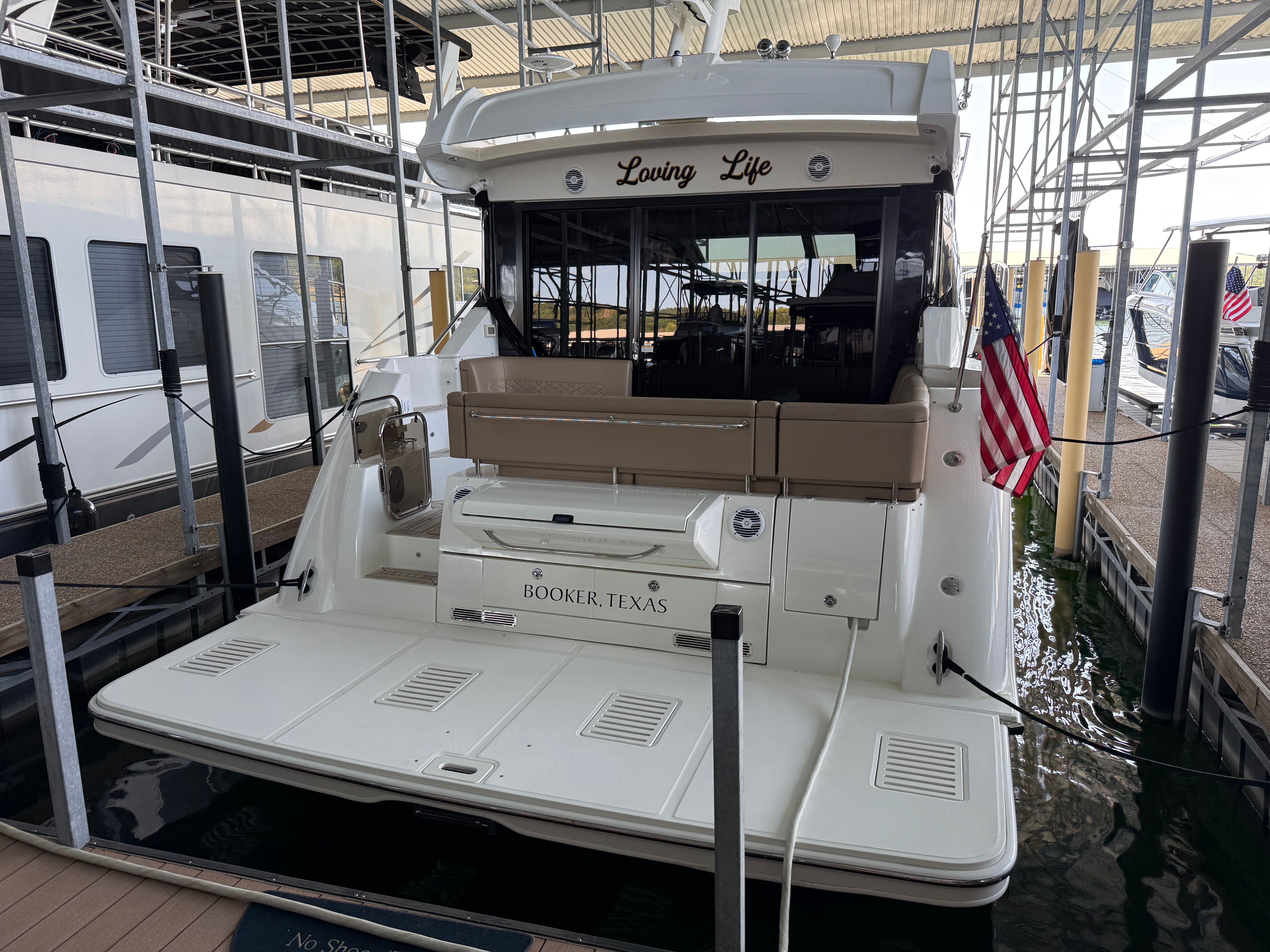 2017 Sea Ray Sundancer 460 - 2