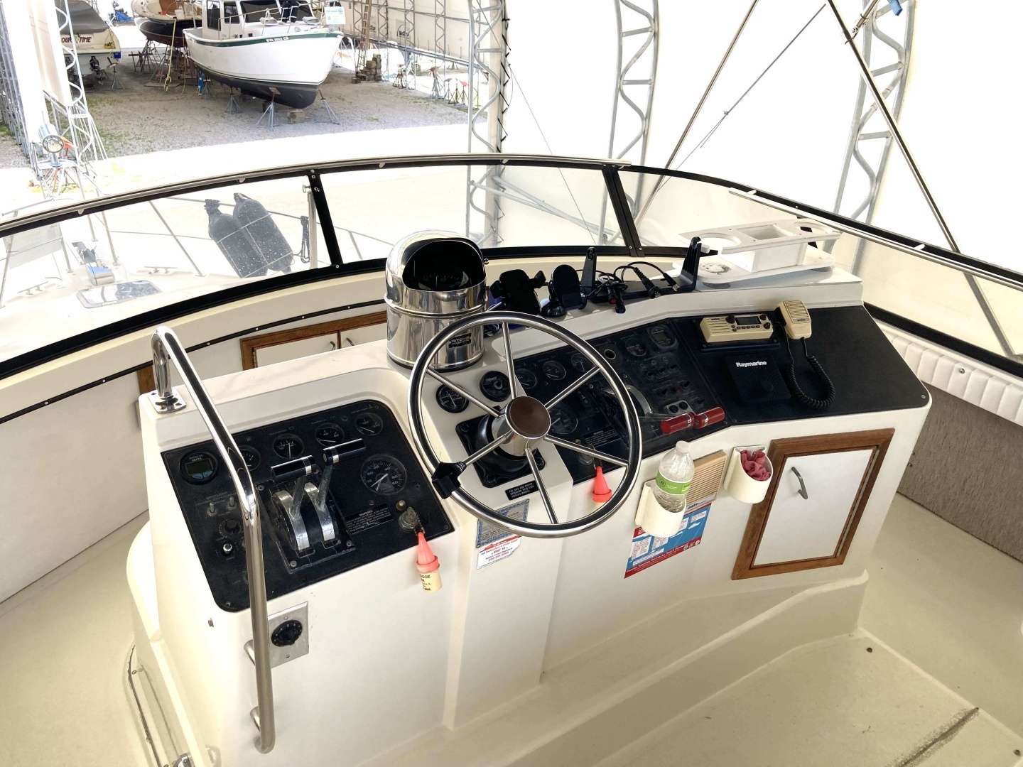 1989 Carver 3807 - Image 8