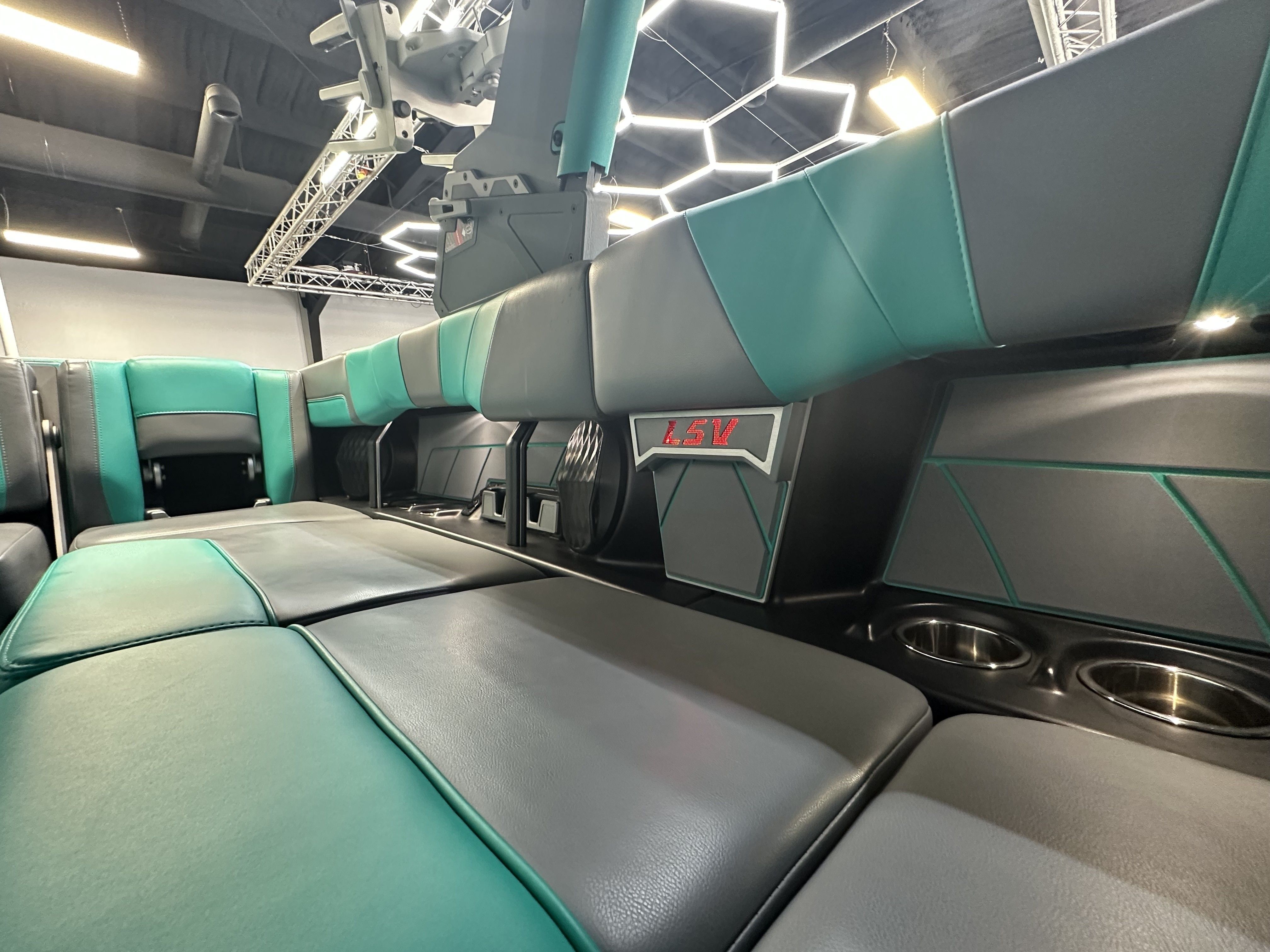 2023 Malibu Wakesetter 23 LSV - 16