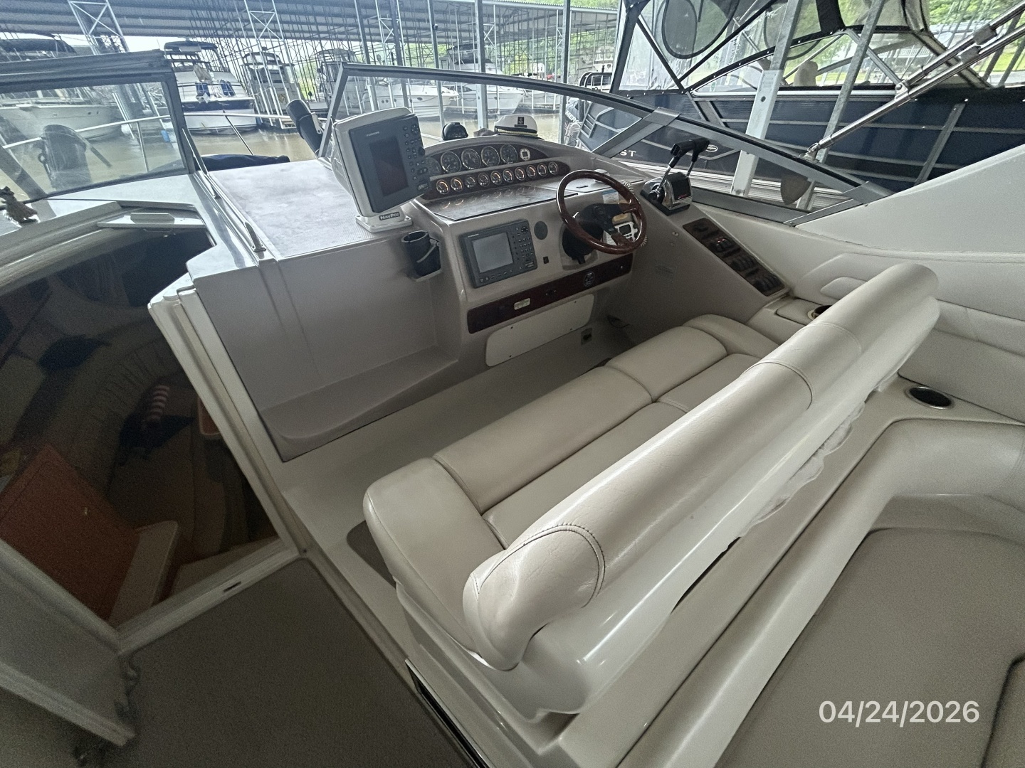 2000 Regal 3260 - Image 31