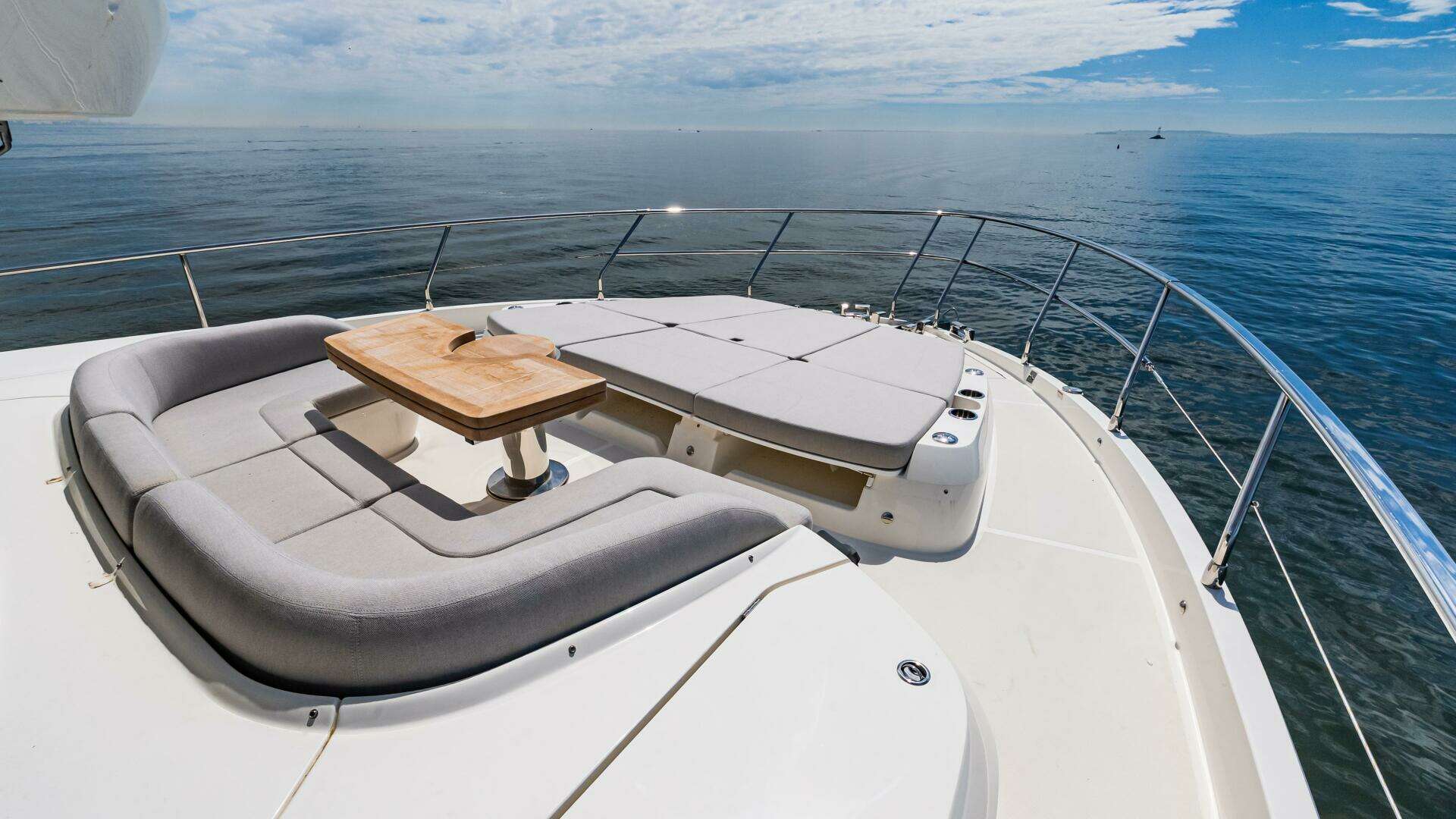 2025 Absolute Navetta 64 - Image 93