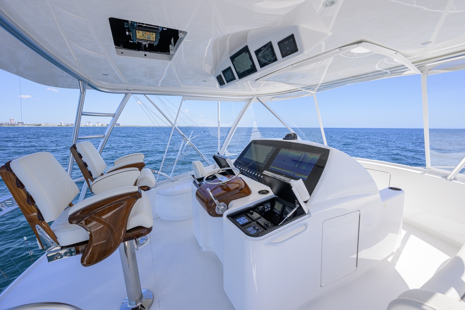 2024 Viking 54 Convertible - Image 35