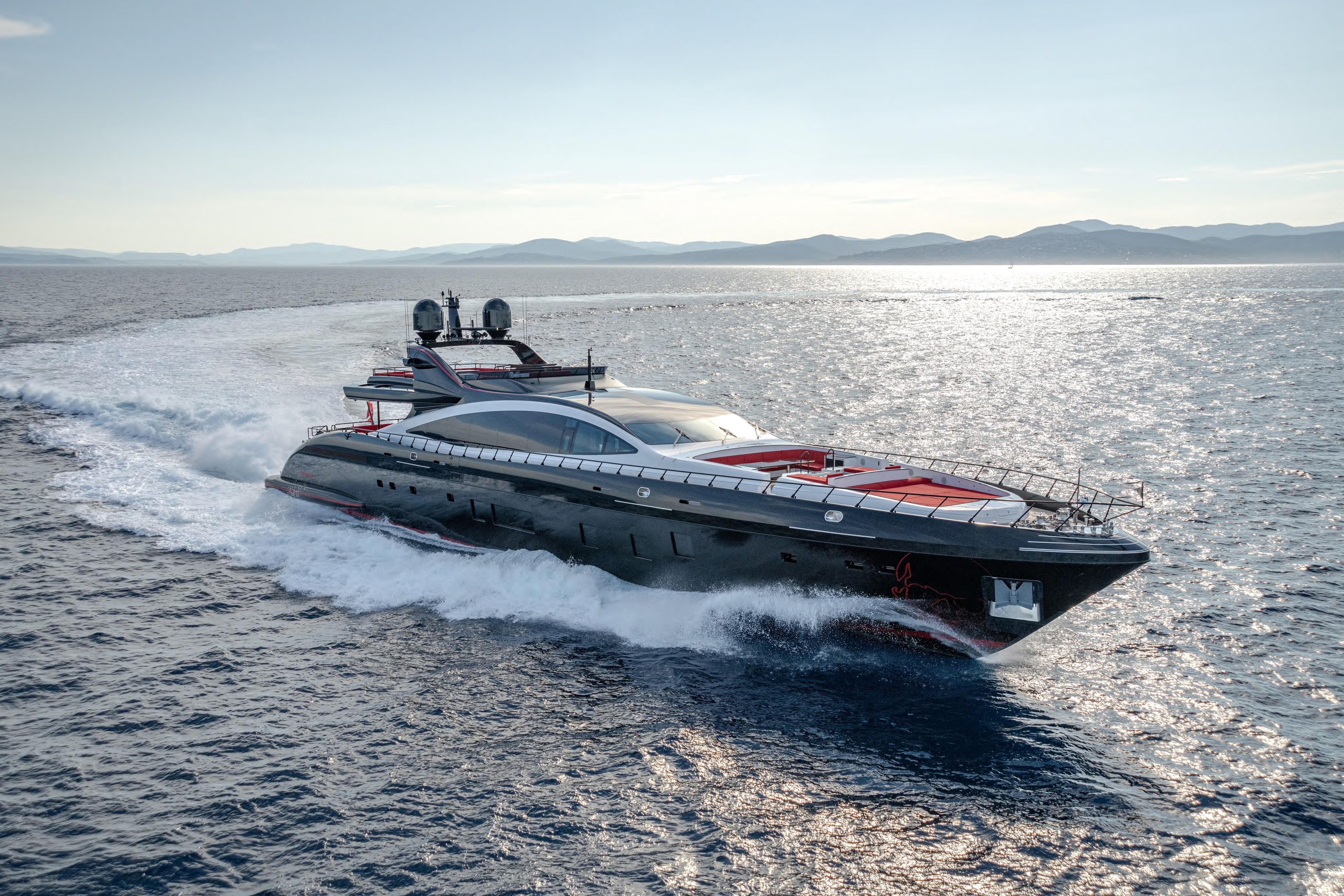 2017 Mangusta Mangusta 165 E