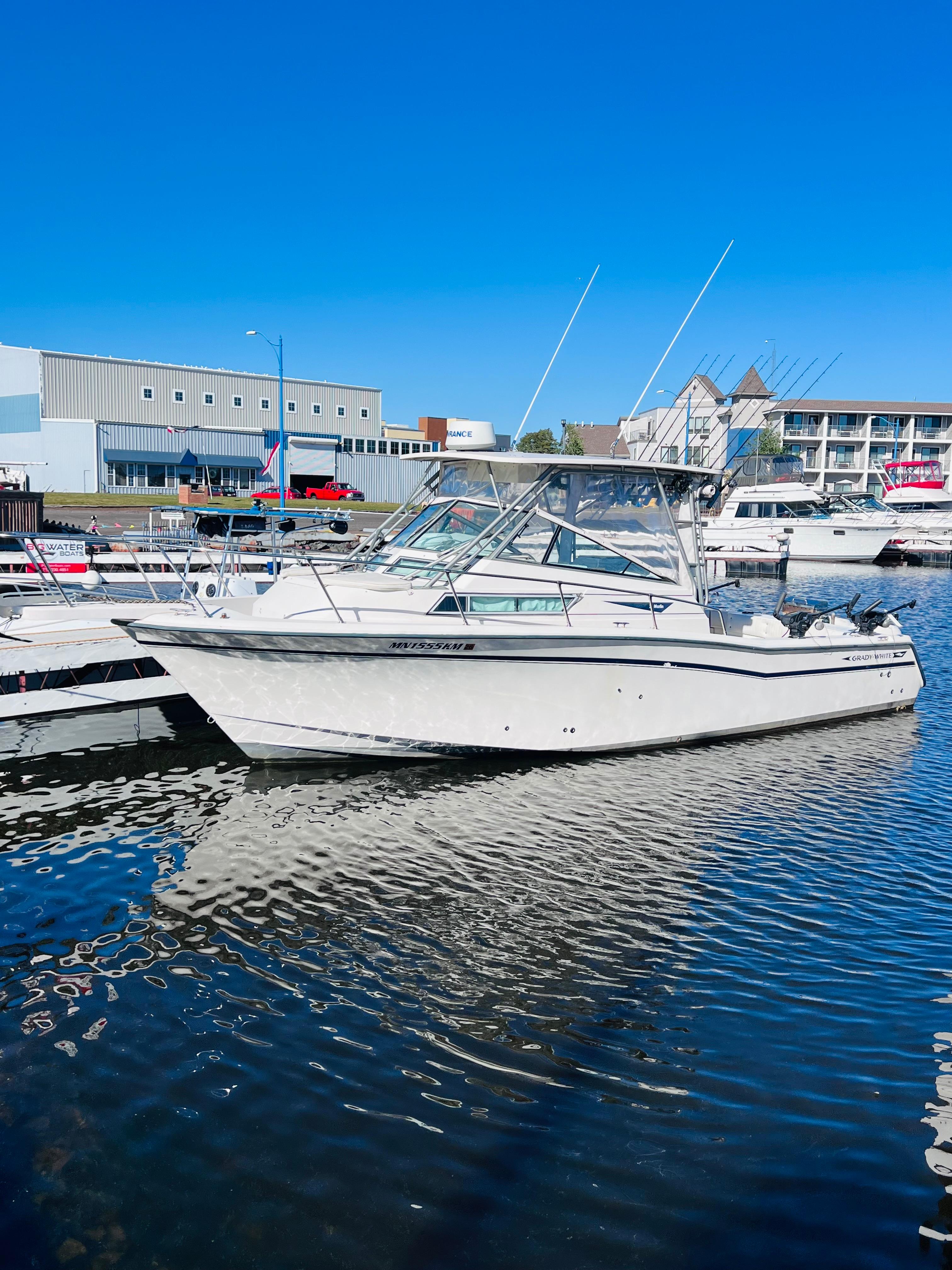 1990 Grady-White Marlin 280