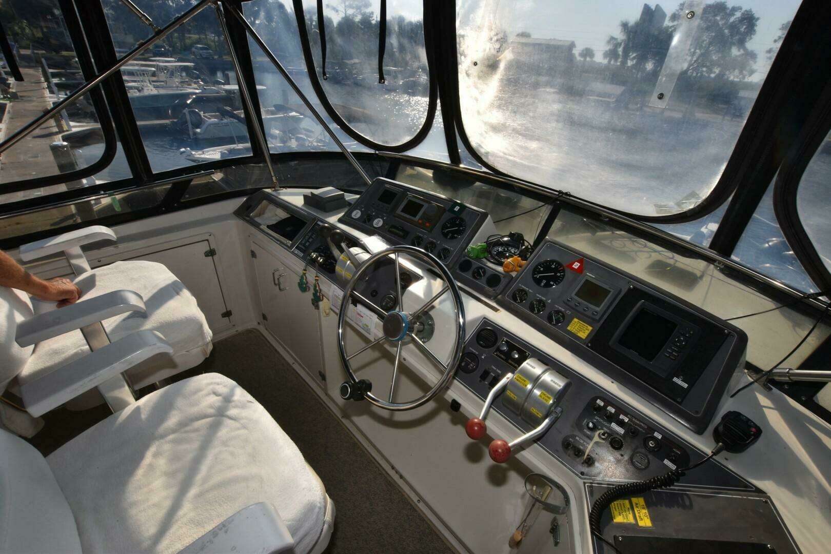 1990 Californian 45 Motoryacht - Image 38