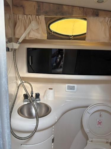 1995 Monterey 262 Cruiser - 9