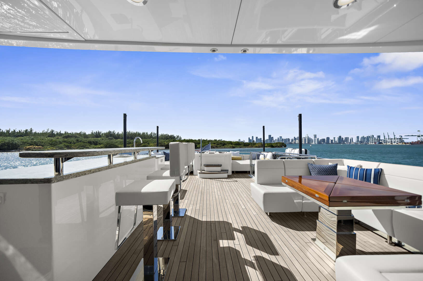 2024 Ocean Alexander 32L - Image 99