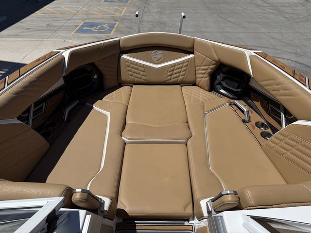 2025 Tigé 25ZX - 12