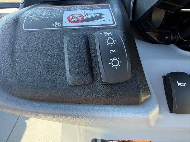2026 Sea-Doo Switch Cruise Limited 18 - 29