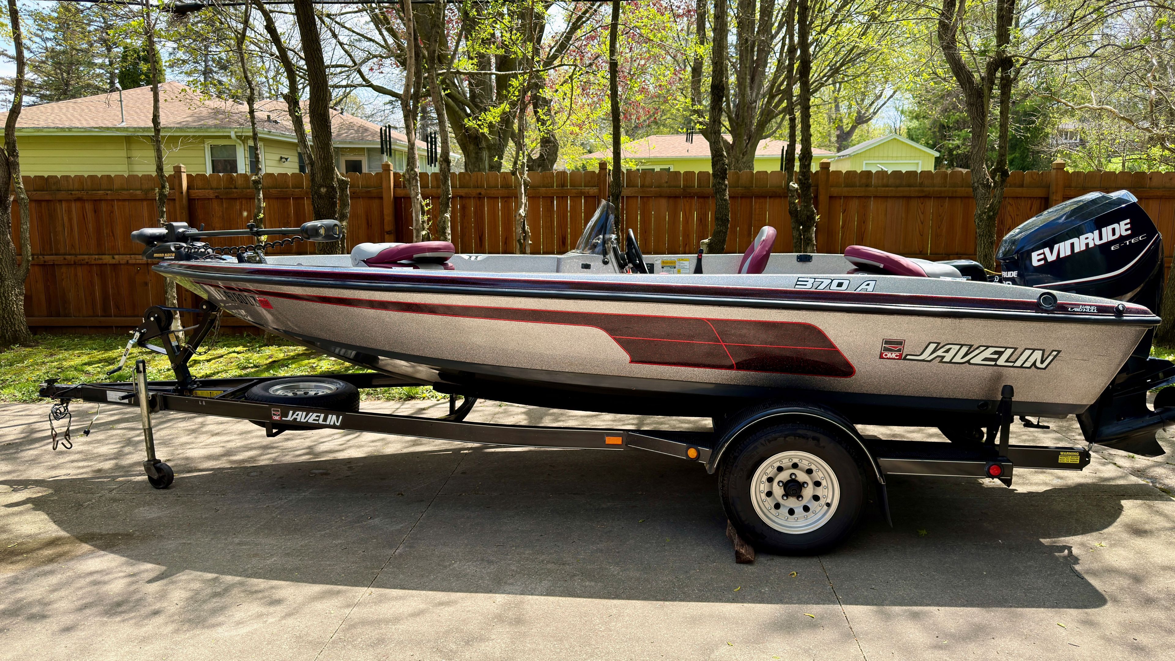 1997 Javelin 370A