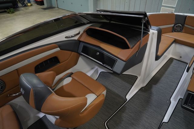 2019 Four Winns H 230 RS - 13