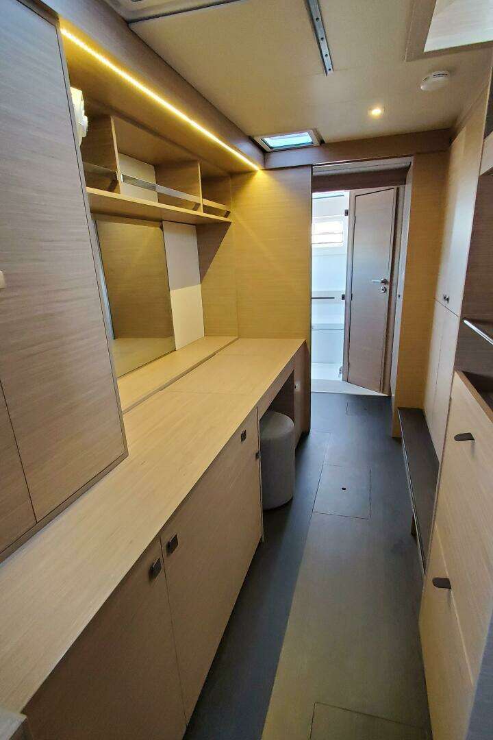 2026 Lagoon 43 Owner's Version - Image 22