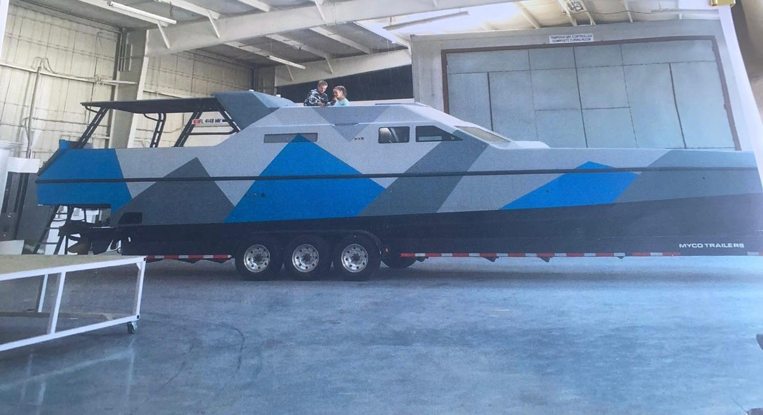 2001 Custom Revenge 50