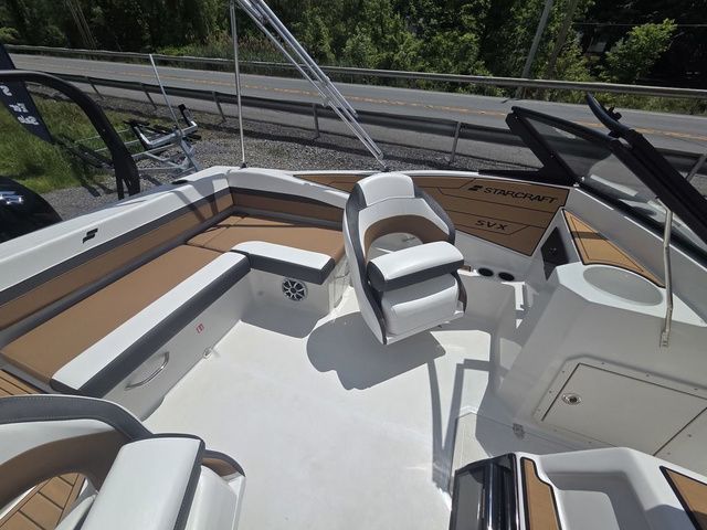 2026 Starcraft SVX OB 190 DC OB w/140hp and Trailer - 32