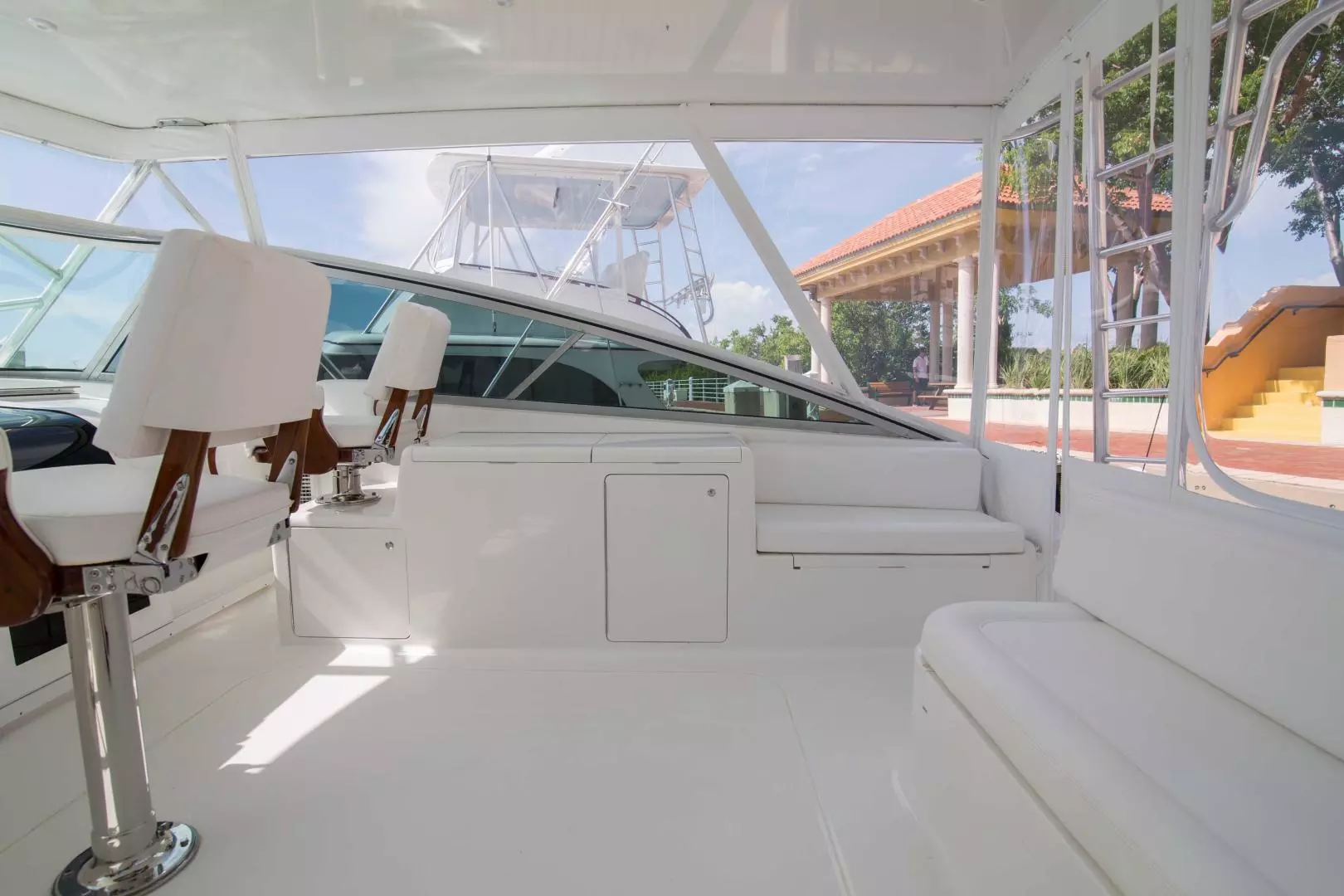 2001 Viking 50 Express - Image 35