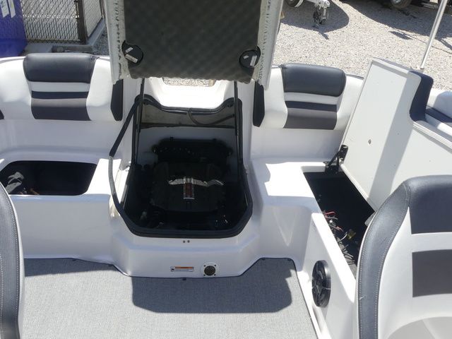 2020 Yamaha Boats SX195 - 37