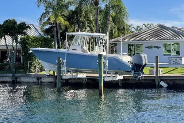 2020 Cobia 301