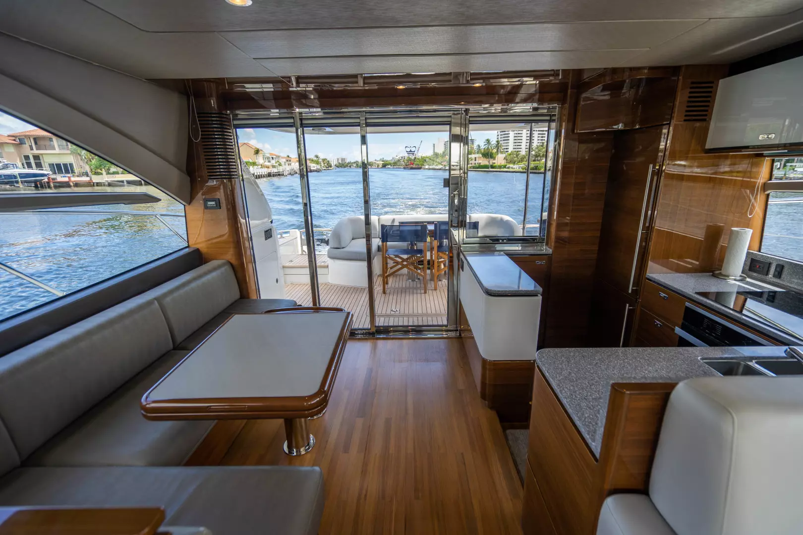 2018 Princess F62 - Image 71