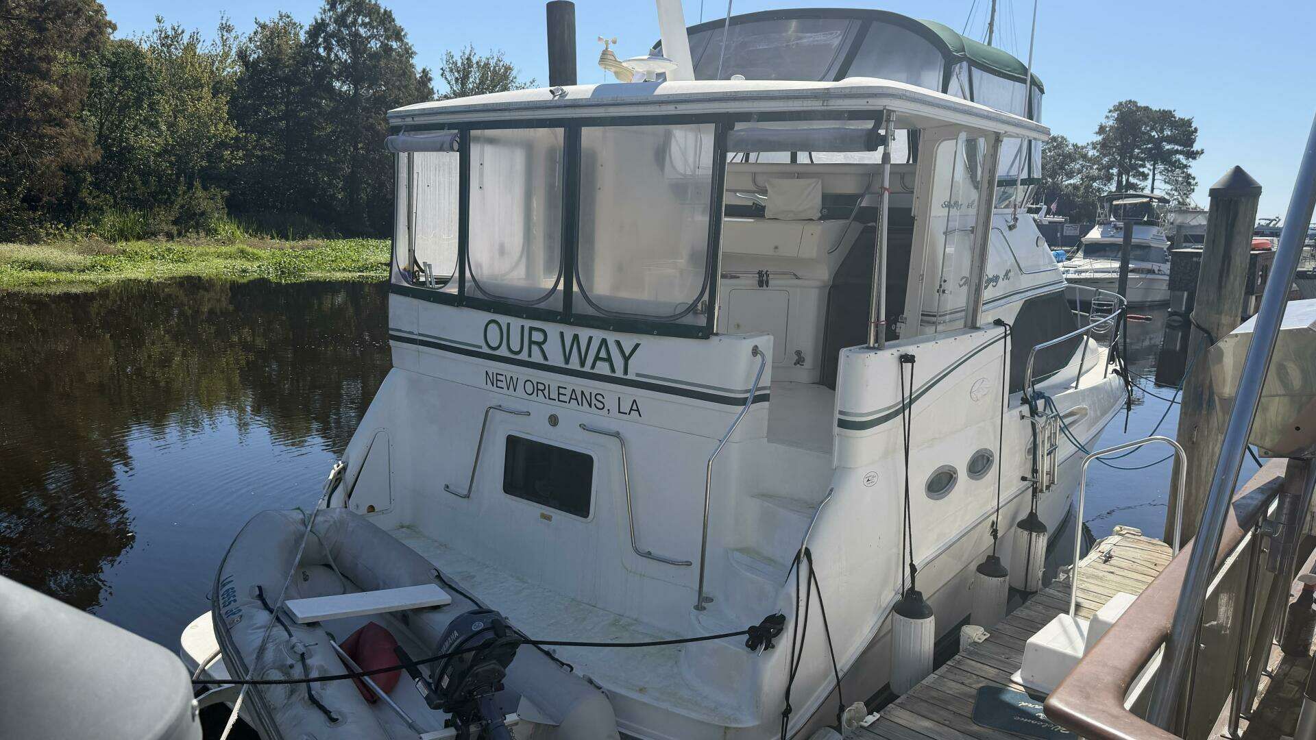 2000 Sea Ray 380 Aft Cabin - 21