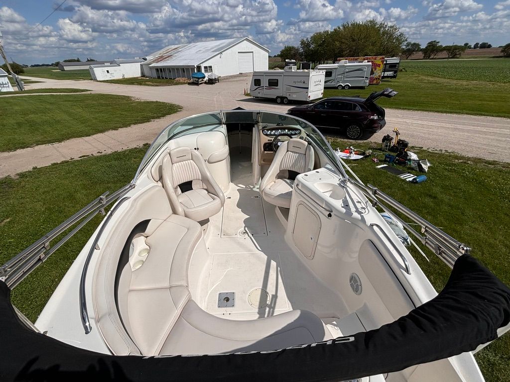2002 Chaparral Sunesta 243 - 61
