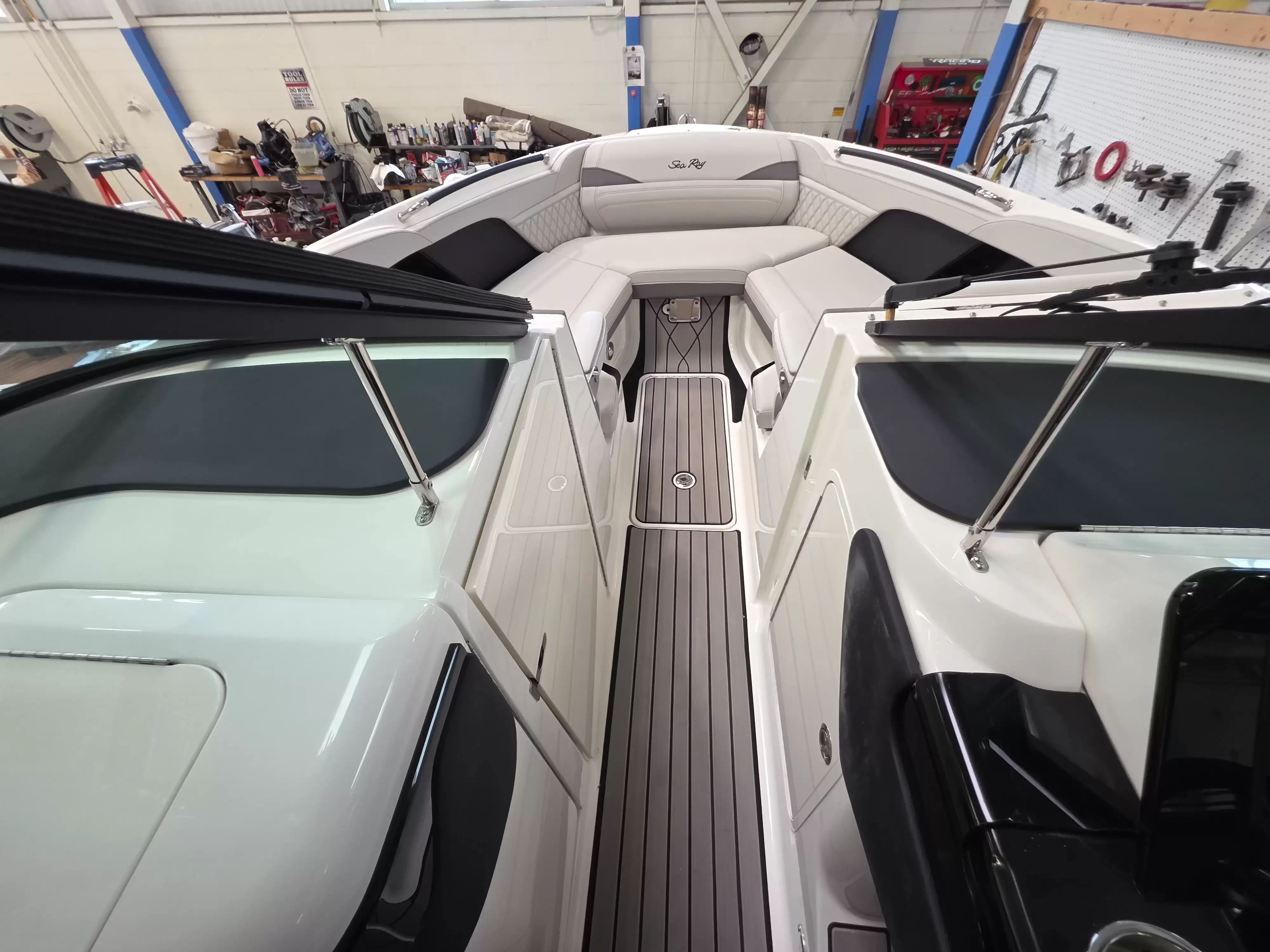 2026 Sea Ray 260SXO - 27