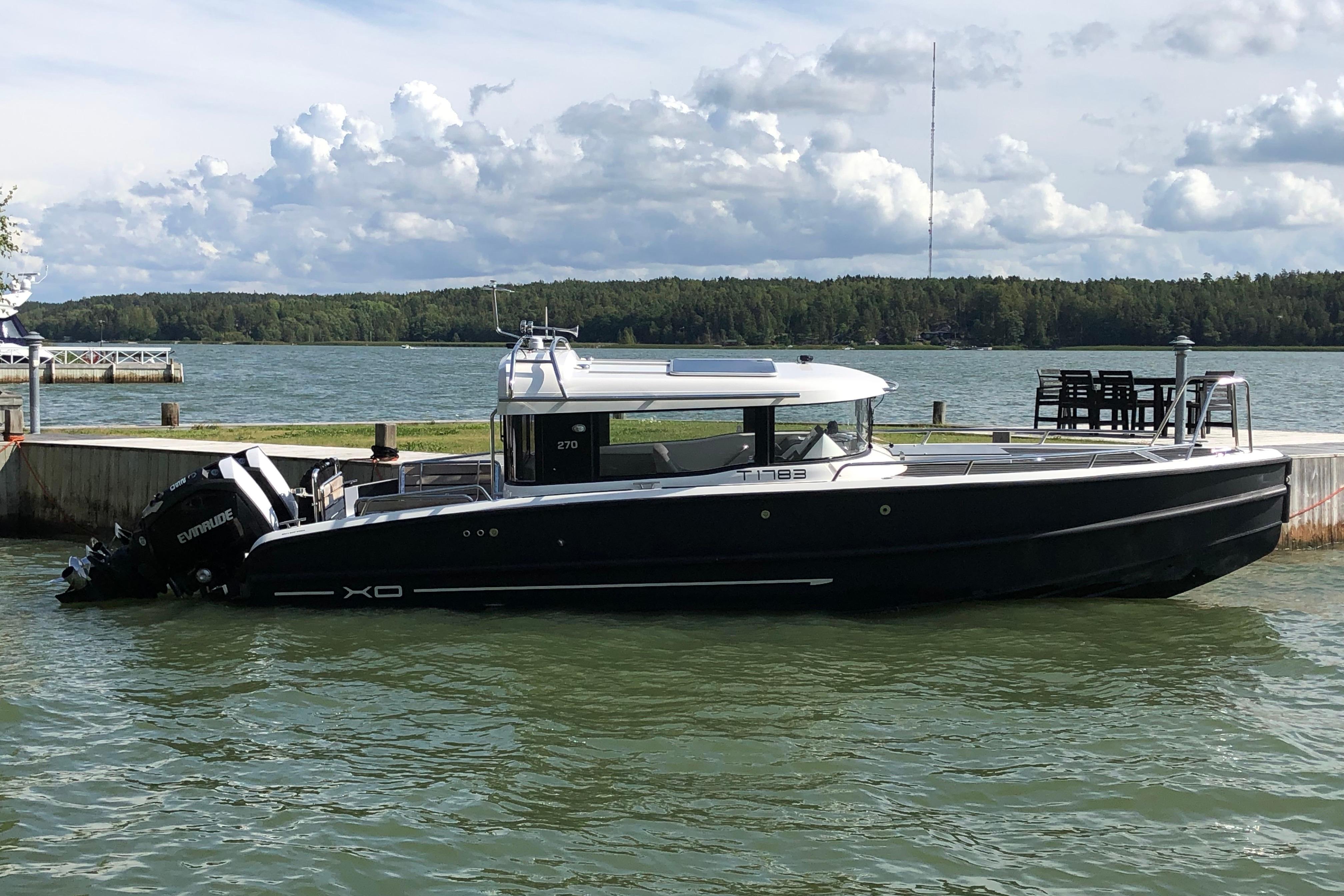 2016 XO 270 RS