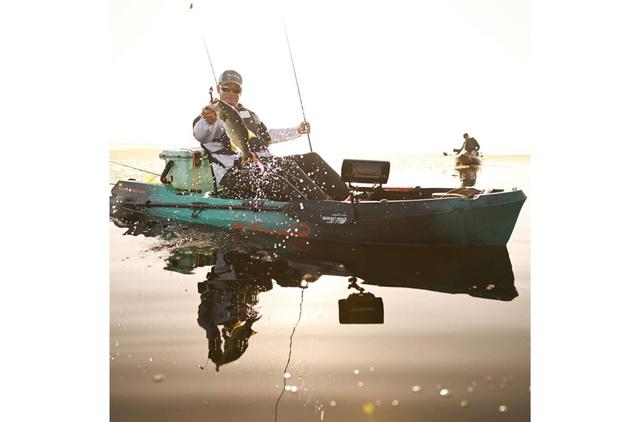 2022 Old Town Canoes and Kayaks Sportsman 106 Powered by Minn Kota - 7