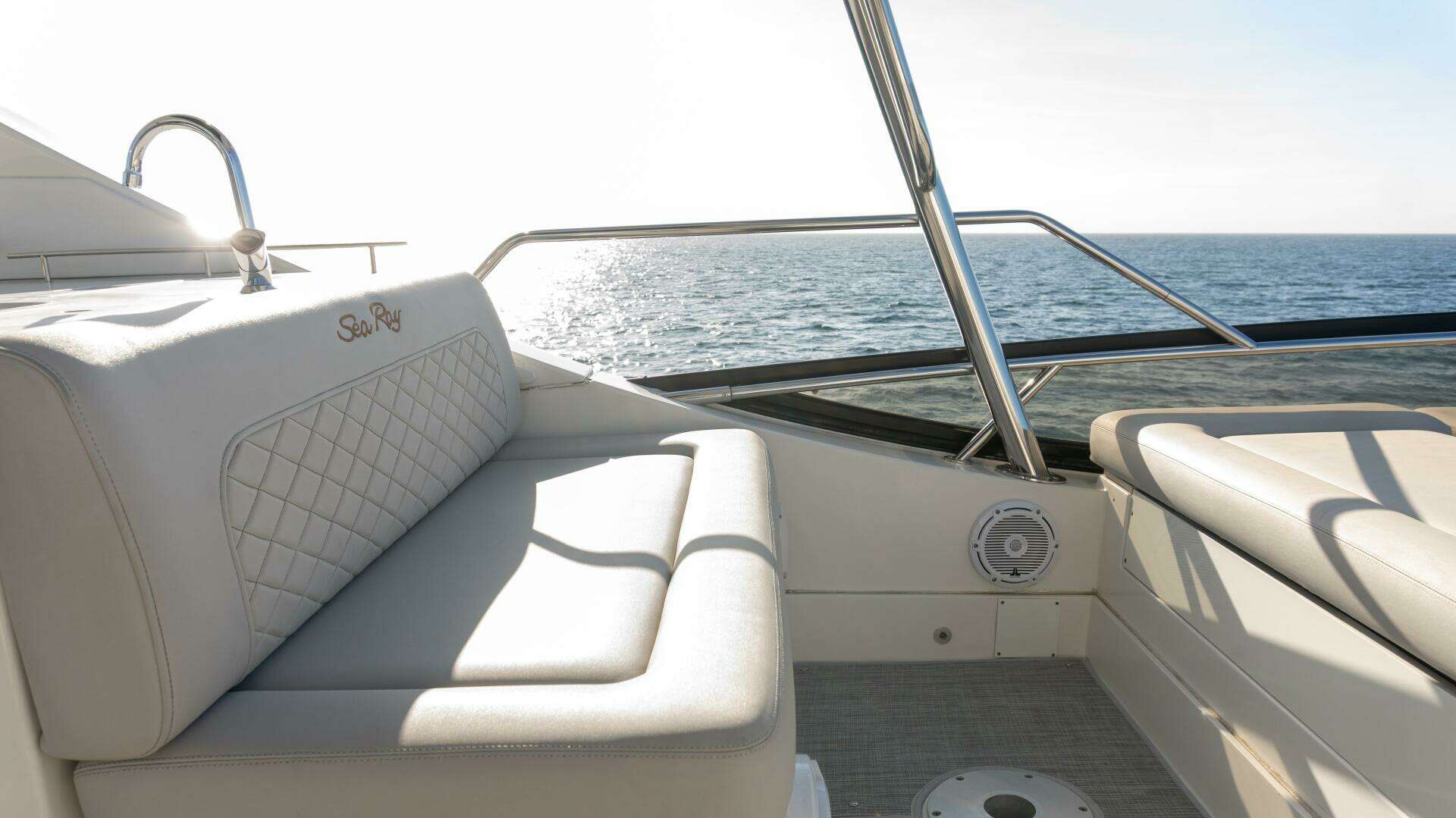 2017 Sea Ray 51 Flybridge - Image 29
