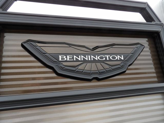 2026 Bennington M L-Bench 22 ML - 49