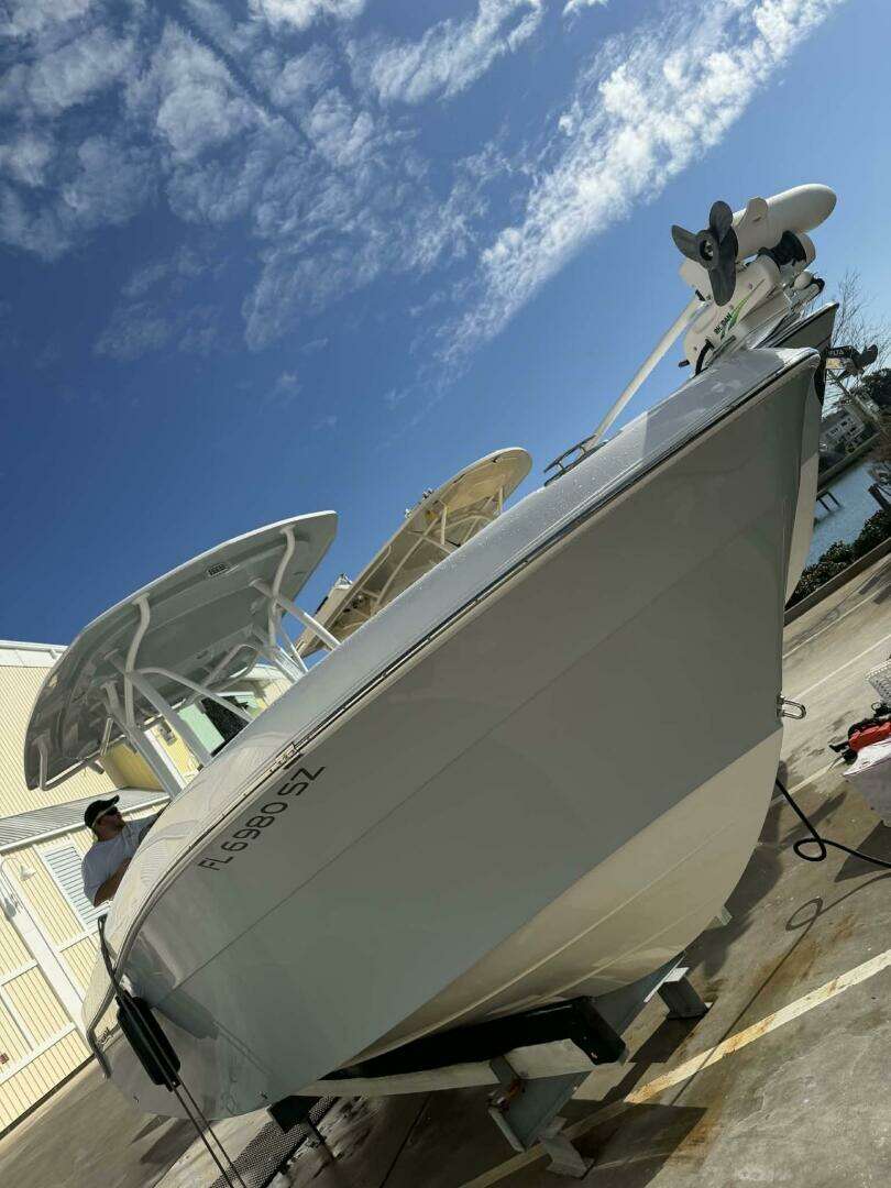 2021 Aquasport 2500 Center Console - Image 45
