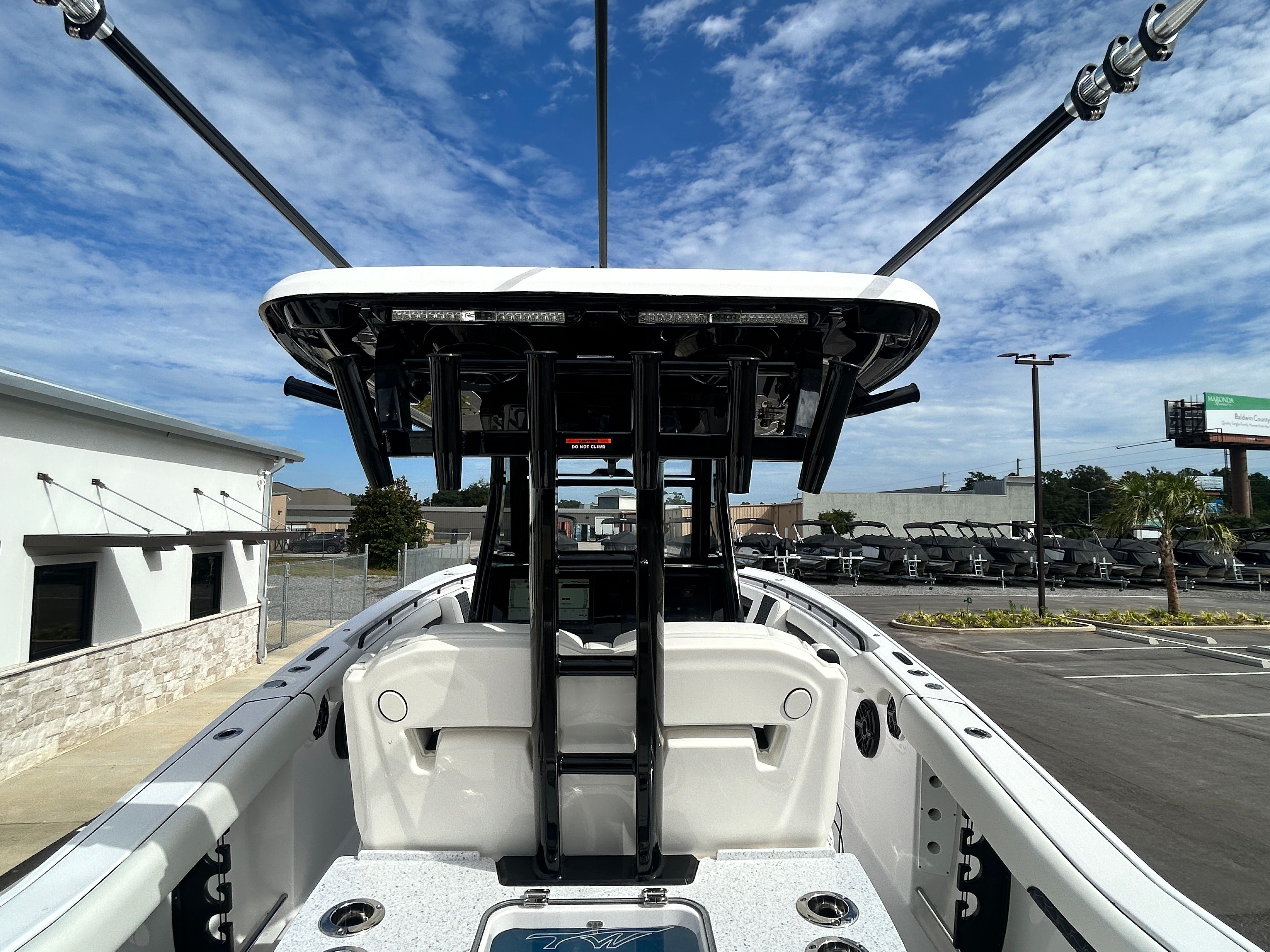 2026 Tidewater 320 CC Adventure - 28