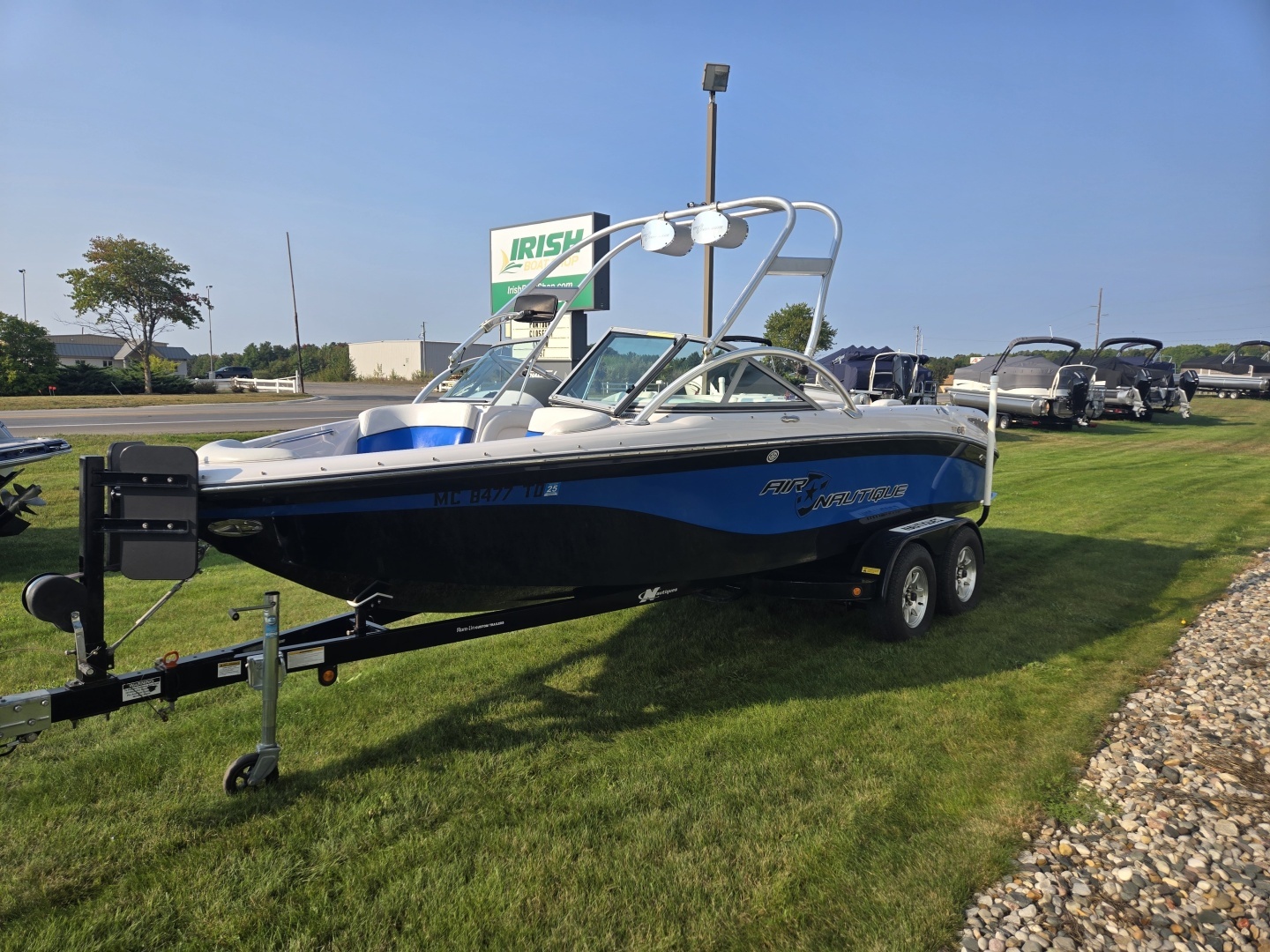 2008 Nautique Crossover 211 - Image 3