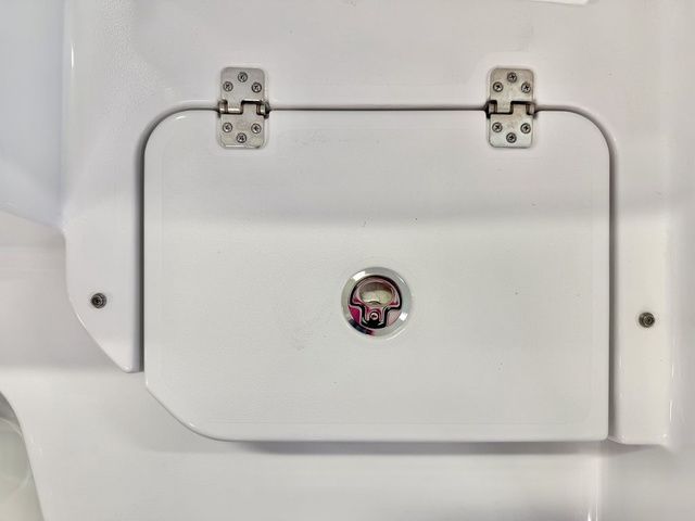 2026 Sportsman Heritage 231 Center Console - 23