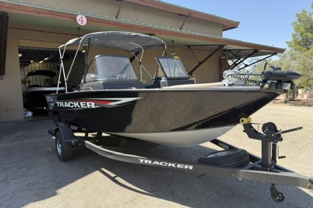 2026 Tracker Pro Guide V-175 WT