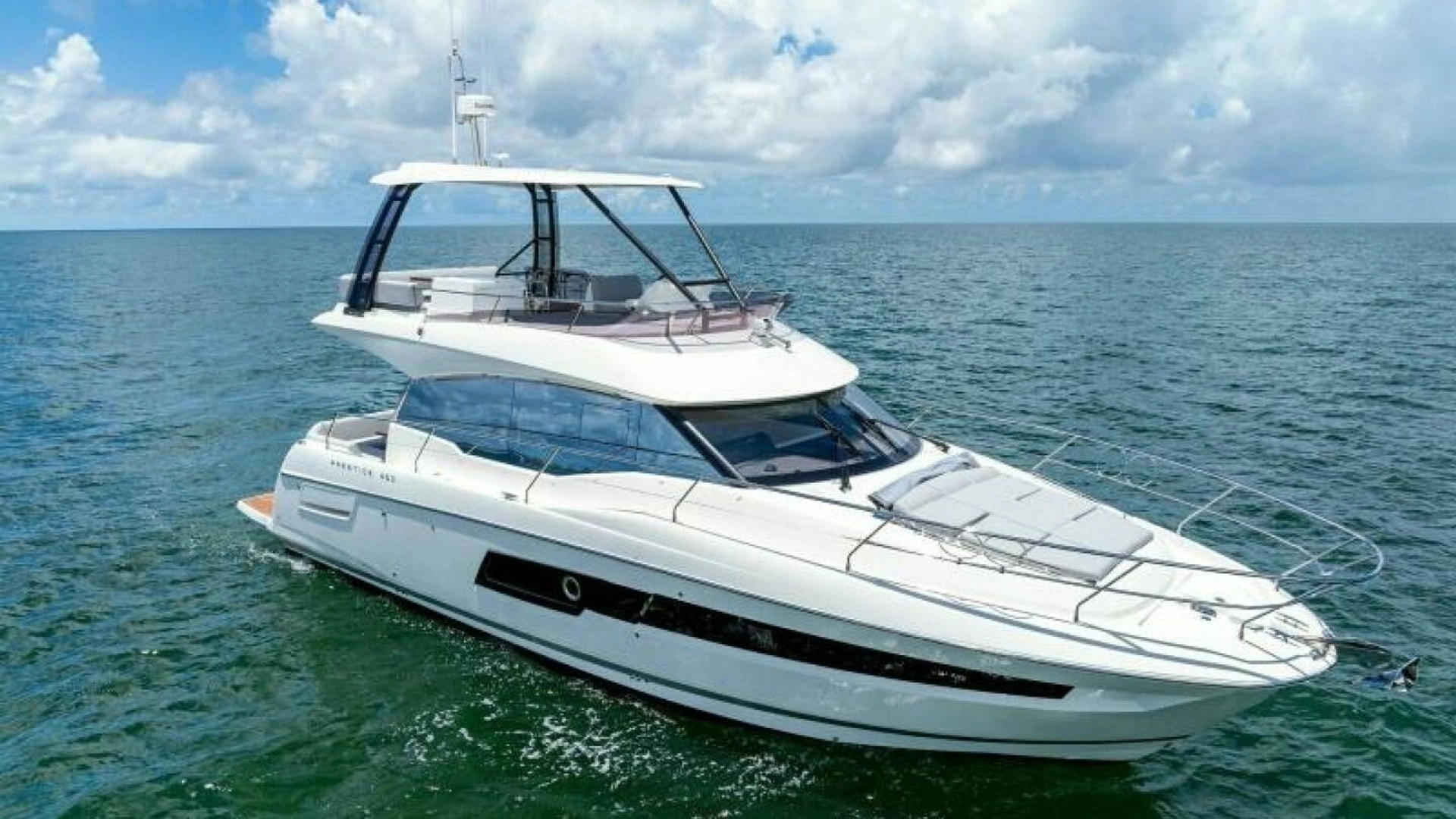 2025 Prestige 460 - Image 58