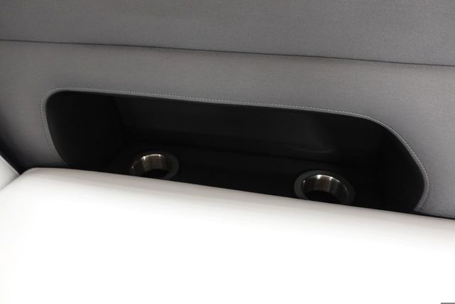 2025 Flagship Pontoons D25CU XT Tritoon - 9
