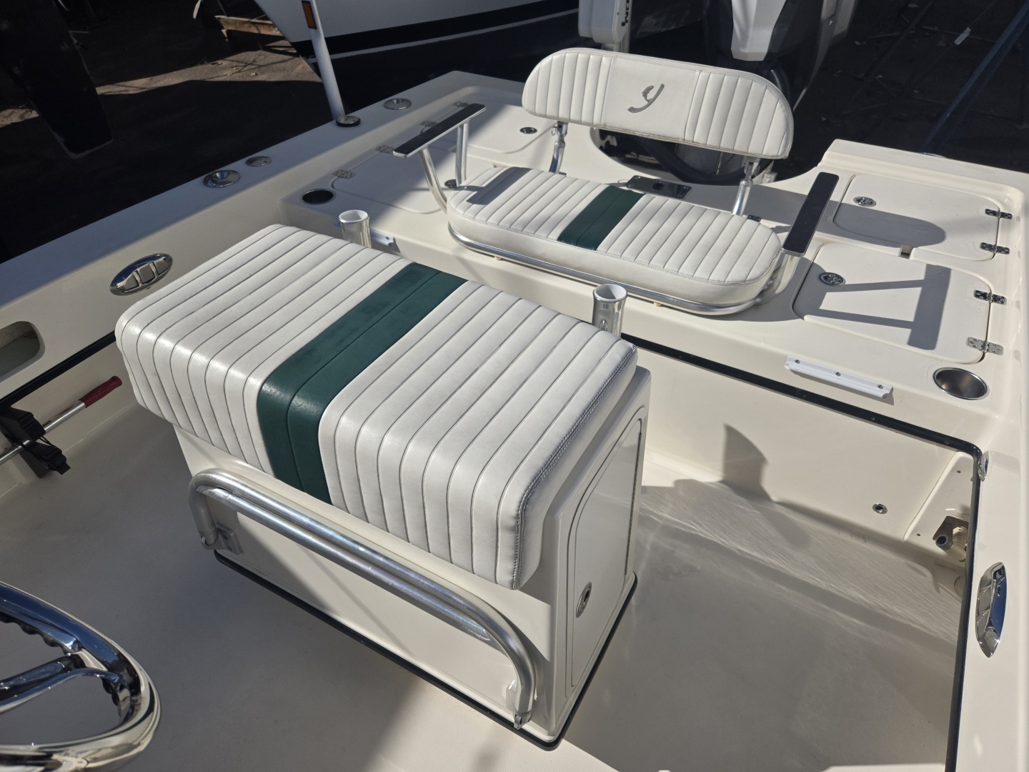 2015 Young Boats Young 24 - Image 10