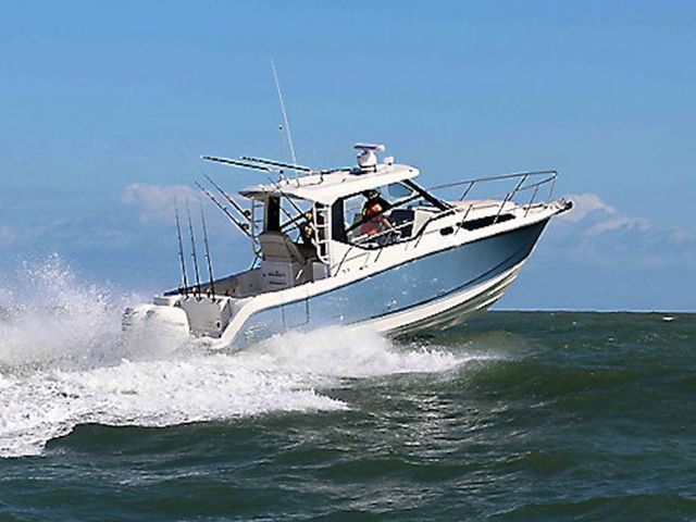 2026 Boston Whaler 325 Conquest - 4