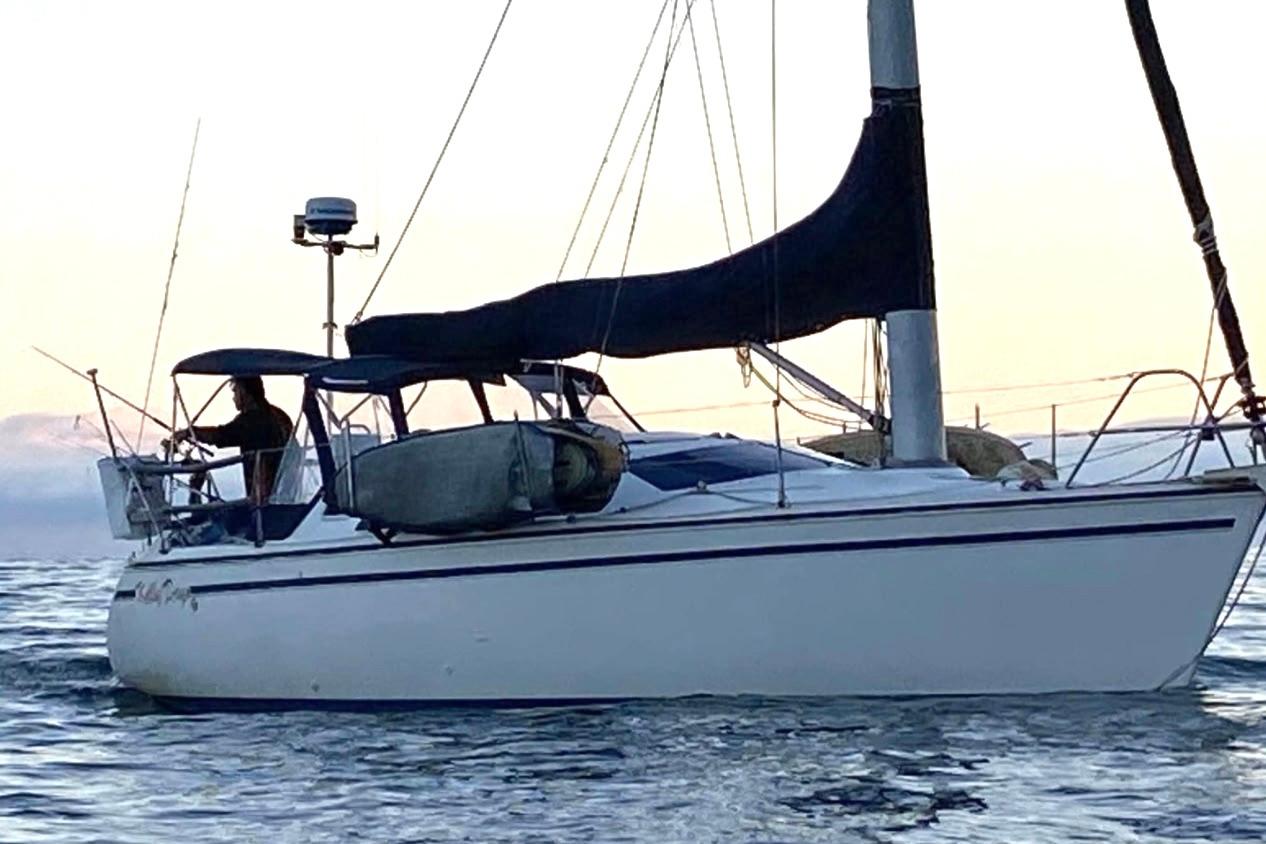 1989 Hunter Vision 32
