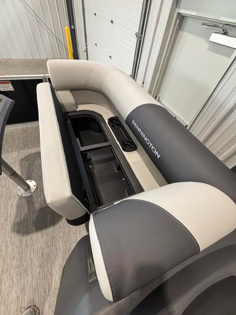 2026 Bennington S-1 22 SSR TWIN TUBE - 7